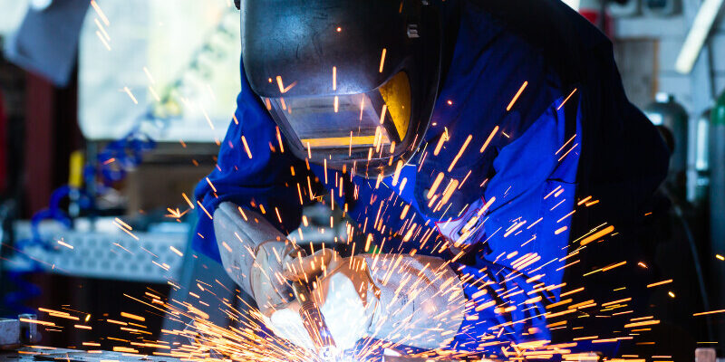 De ce proiectele complexe au nevoie de soluții din inox personalizate